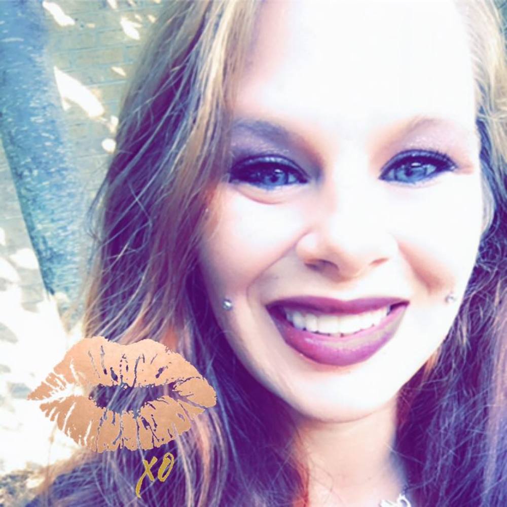 Meet your Posher, Alycia